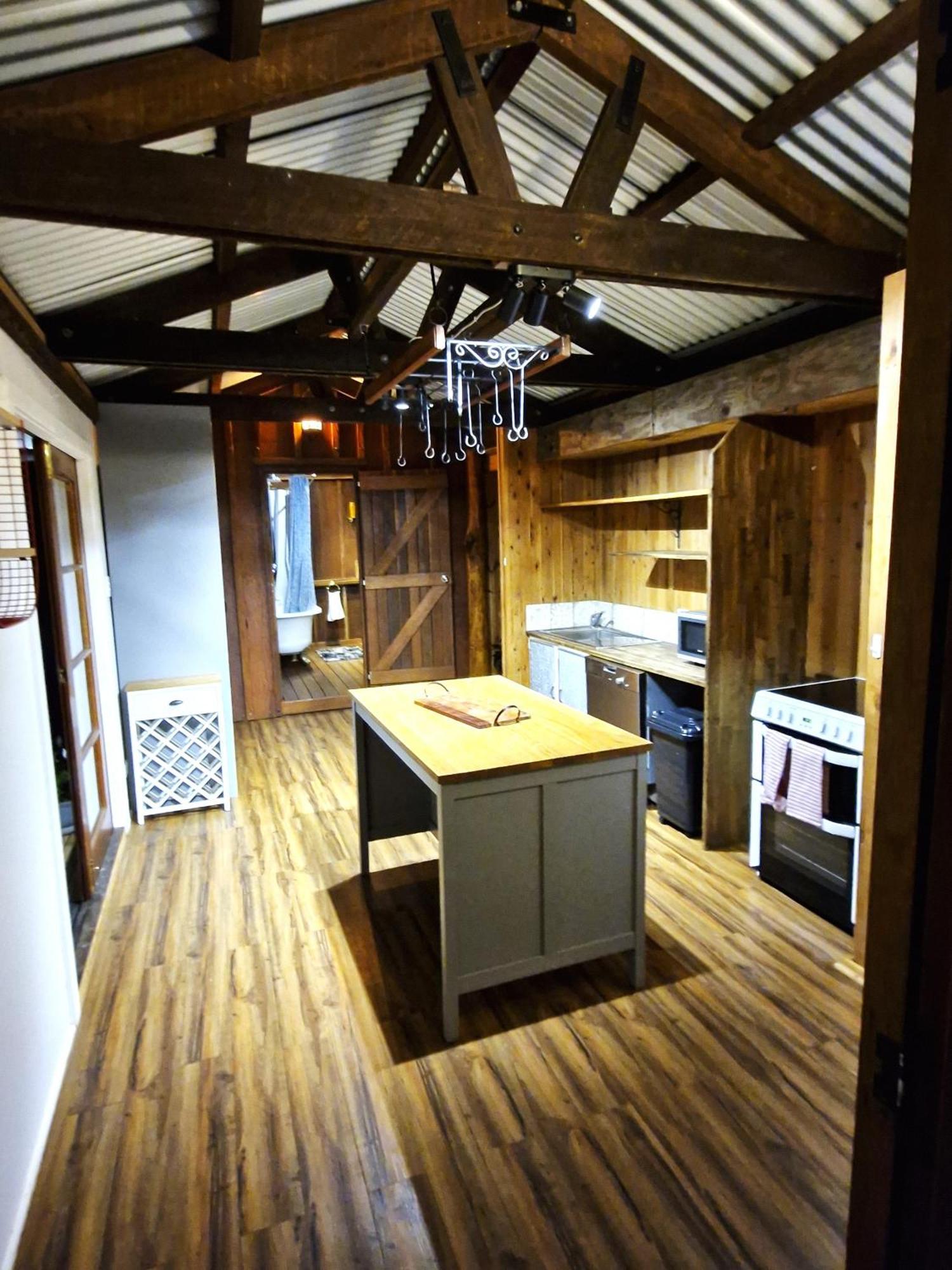 Country Cottage Sunshine Coast Монтвилл Экстерьер фото