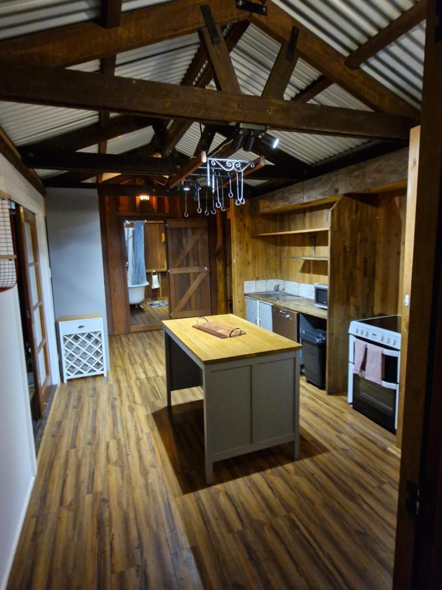 Country Cottage Sunshine Coast Монтвилл Экстерьер фото
